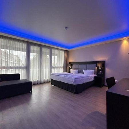 Zi Hotel Karlsruhe Eksteriør billede