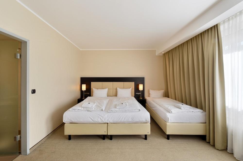 Zi Hotel Karlsruhe Eksteriør billede